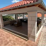 King's Landing Apartament